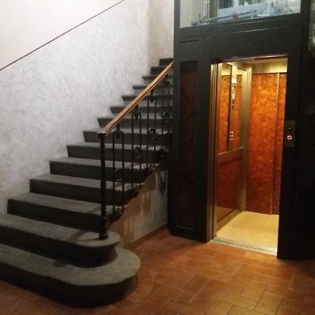 Angolo Fiorito In San Lorenzo Florence Exterior photo