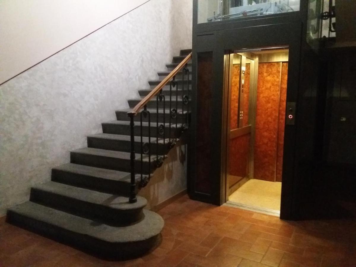 Angolo Fiorito In San Lorenzo Florence Exterior photo